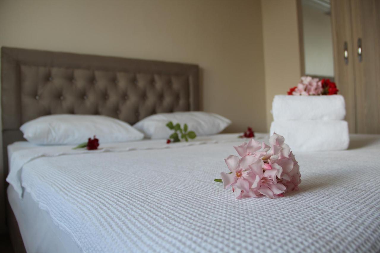 Cunda Efsane Hotel Ayvalik Ngoại thất bức ảnh